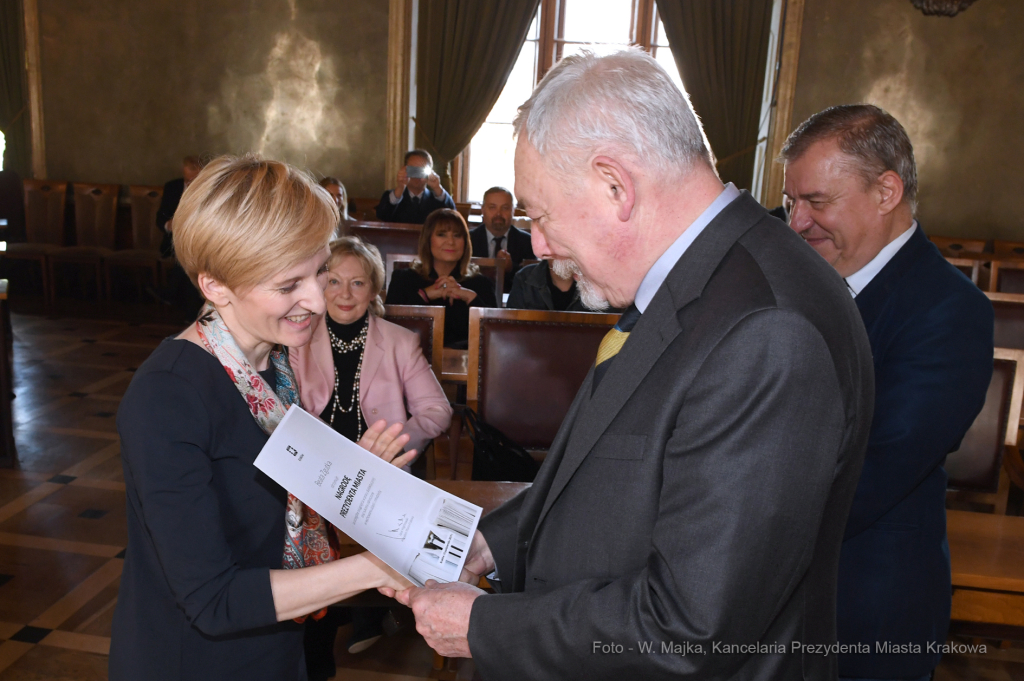 dsc_160757.jpg-nagrody dla nauczycieli  Autor: W. Majka