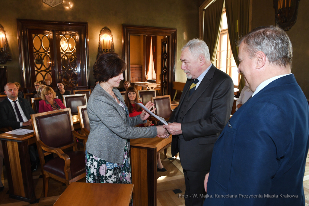 dsc_161259.jpg-nagrody dla nauczycieli  Autor: W. Majka