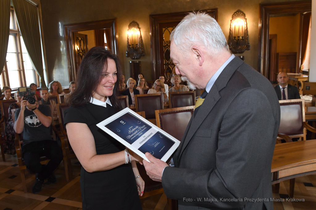 dsc_133015.jpg-nauczyciel z pasją  Autor: W. Majka