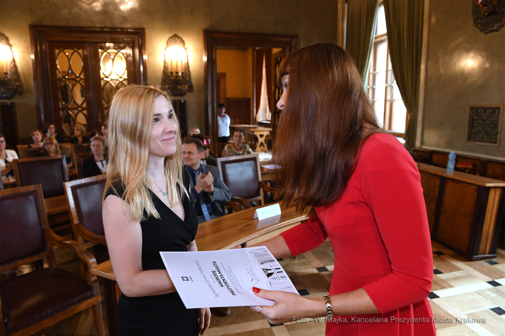 dsc_208606.jpg-nagrody dla nauczycieli  Autor: W. Majka