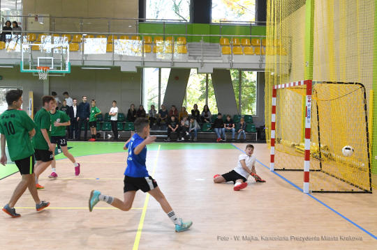 dsc_262802.jpg-sali gimnastycznej