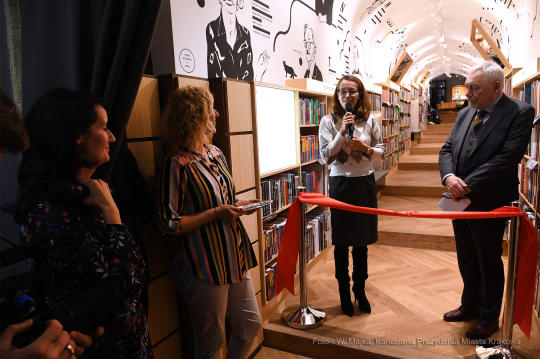 dsc_308909.jpg-księgarnia RYNEK 23