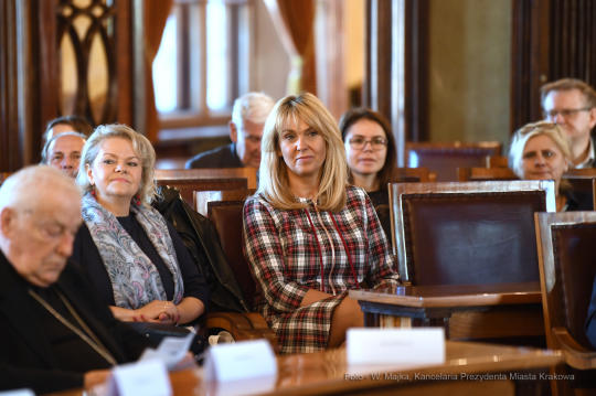 dsc_3350 — kopia05.jpg-sympozjum Z pastorałem przez kontynenty"