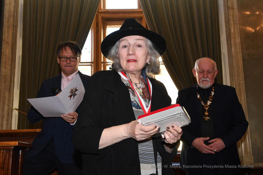 dsc_3363 — kopia07.jpg-sympozjum Z pastorałem przez kontynenty"