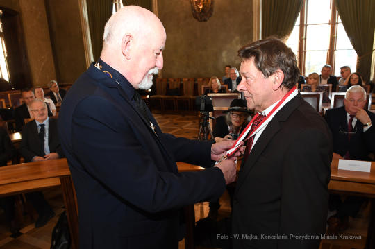 dsc_3384 — kopia10.jpg-sympozjum Z pastorałem przez kontynenty"