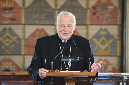 dsc_3409 — kopia15.jpg-sympozjum Z pastorałem przez kontynenty"