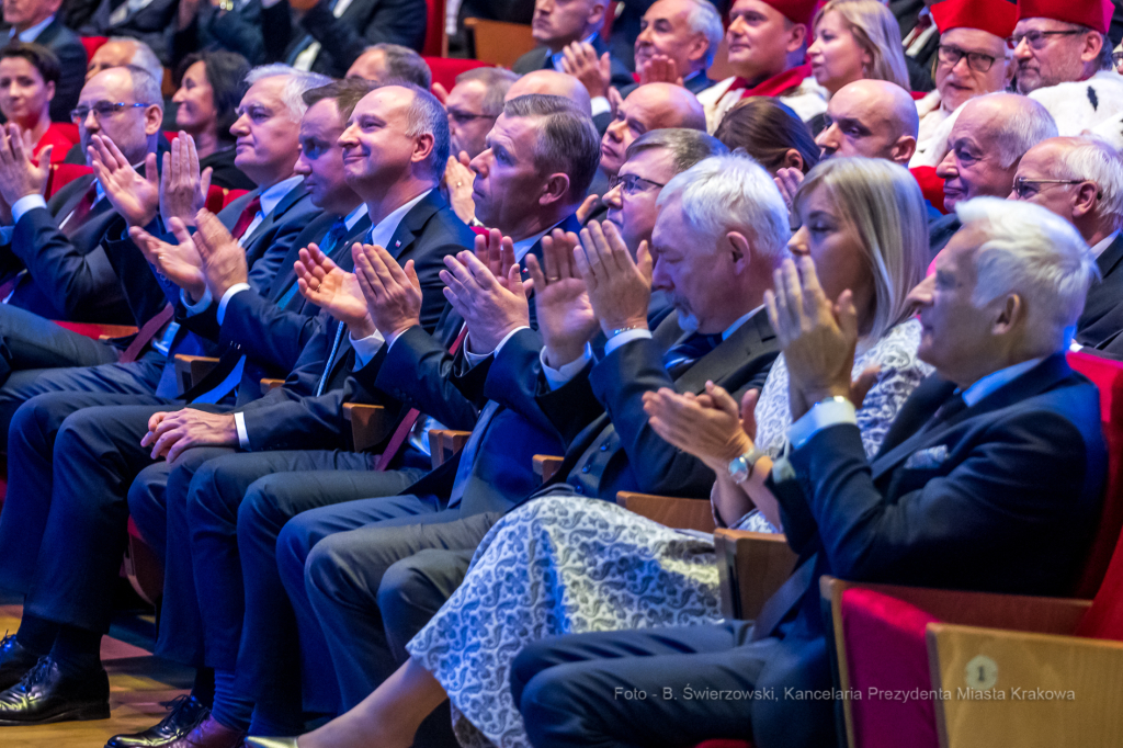 bs-października 19, 2019-img_1404.jpg-Senat AGH,Duda,Majchrowski,Gowin,ICE  Autor: B. Świerzowski