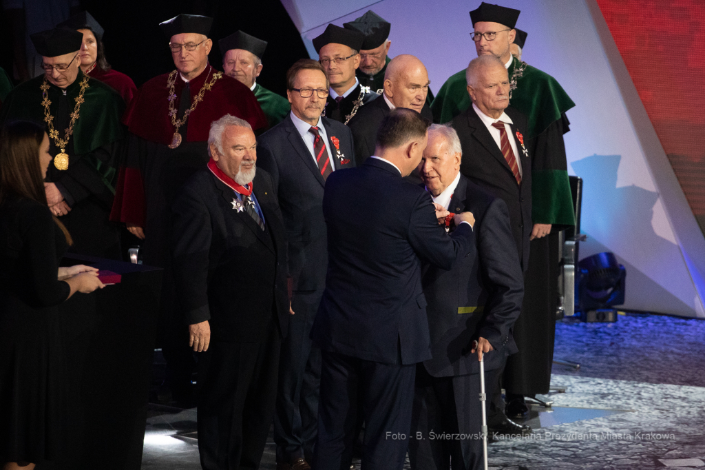 bs-października 19, 2019-img_1536.jpg-Senat AGH,Duda,Majchrowski,Gowin,ICE  Autor: B. Świerzowski