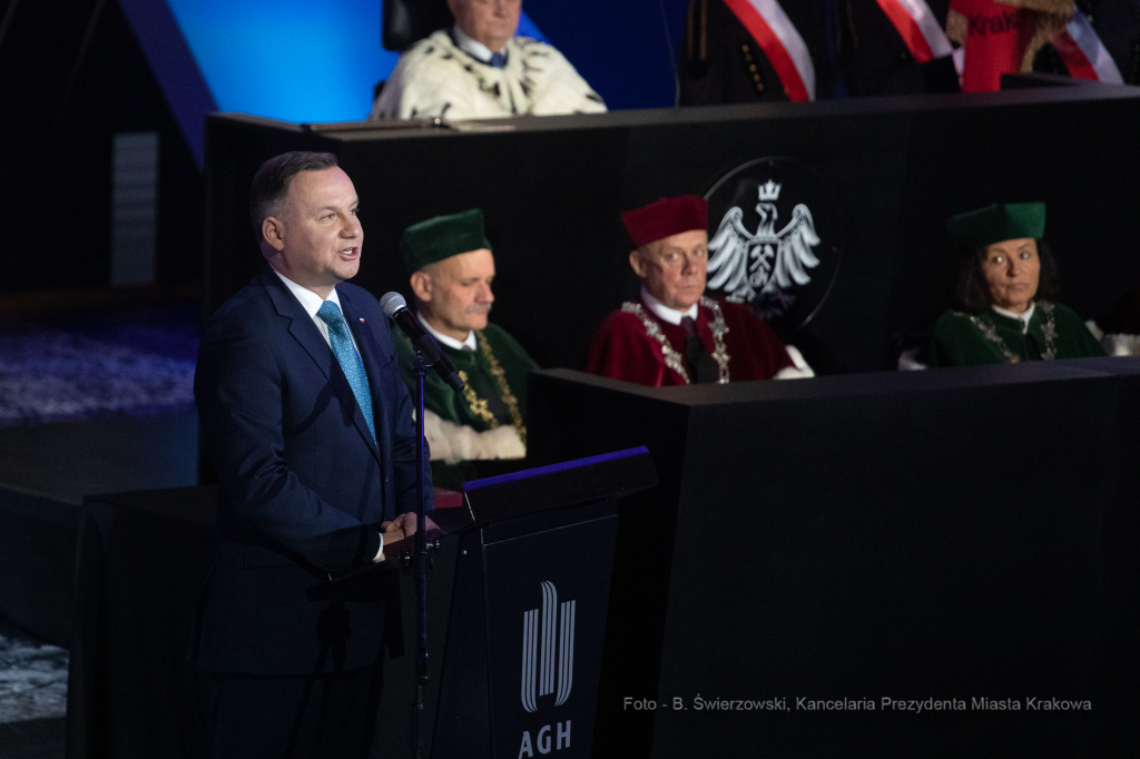 bs-października 19, 2019-img_1642.jpg-Senat AGH,Duda,Majchrowski,Gowin,ICE  Autor: B. Świerzowski