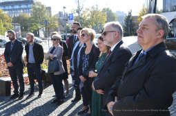 dsc_3798 — kopia07.jpg-Posadzenie drzewa