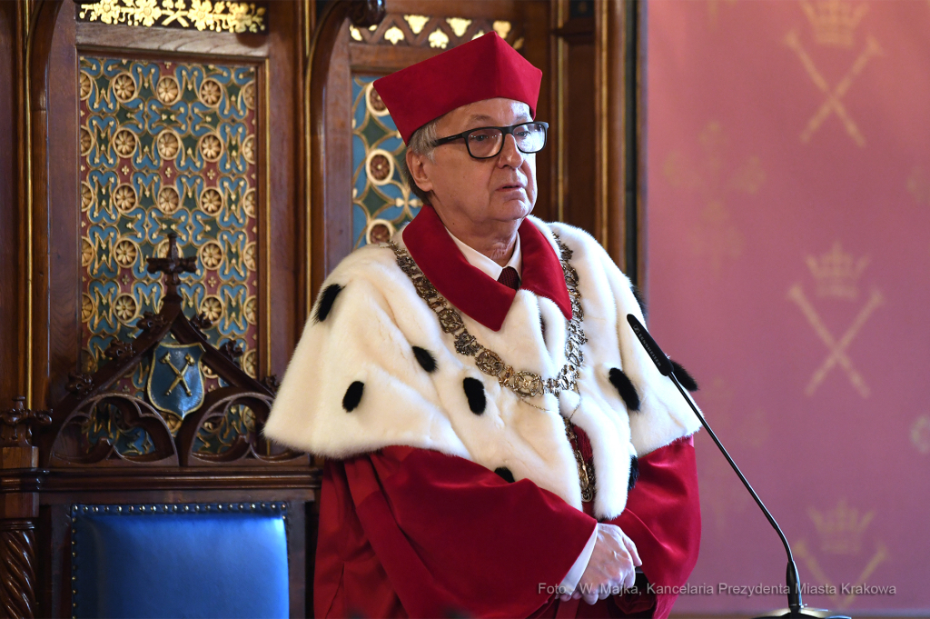 dsc_4400 — kopia06.jpg-nadania tytułu profesora honorowe  Autor: W. Majka