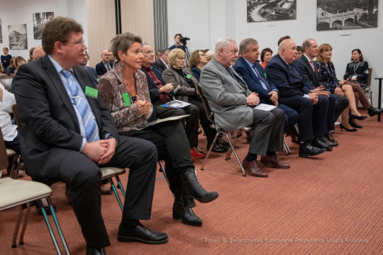 bs_191024_2696.jpg-Targi Książki,Majchrowski,Otwarcie