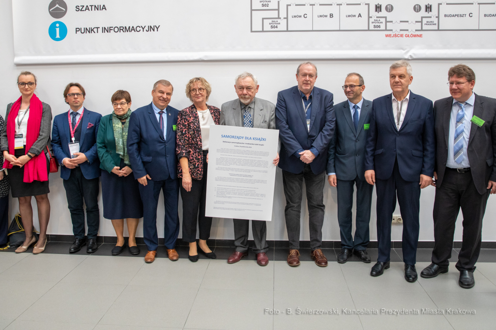 bs_191024_2817.jpg-Targi Książki,Majchrowski,Otwarcie  Autor: B. Świerzowski