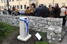 dsc_590825.jpg-Odsłonięcie obelisku – symbolu Drogi św. Jakuba