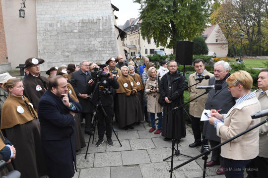 dsc_598830.jpg-Odsłonięcie obelisku – symbolu Drogi św. Jakuba
