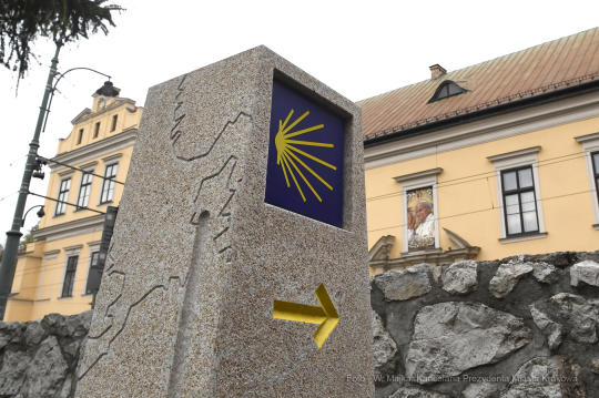 dsc_609136.jpg-Odsłonięcie obelisku – symbolu Drogi św. Jakuba