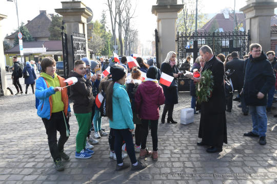 dsc_610101.jpg-Stawarz - grób