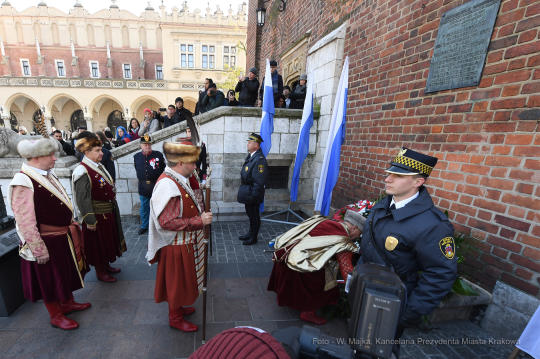 dsc_715211.jpg-władzy zaborczej - złożenie kwiatów