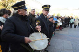 dsc_716213.jpg-władzy zaborczej - złożenie kwiatów