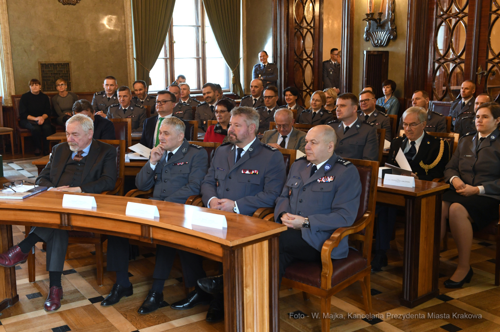 dsc_847507.jpg-Konferencja powołania Policji Państwowej „100 lat Policji”  Autor: W. Majka