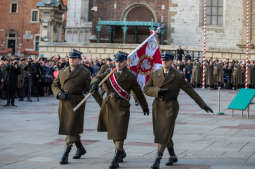 bs-listopada 16, 2019-jg_191116_oto_5909.jpg-Sztandar, Duda, Majchrowski , Wawel