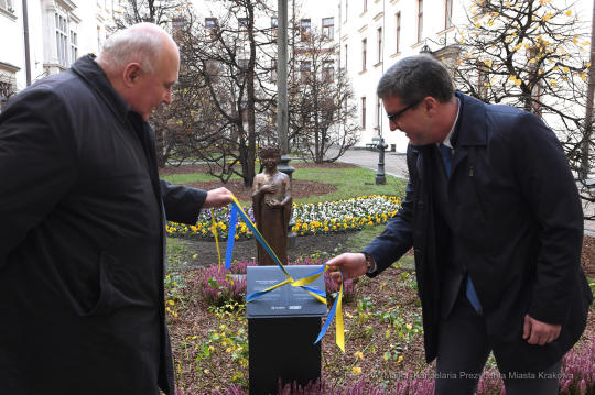 dsc_9635 — kopia14.jpg-rzeźba Anny Kijowskiej