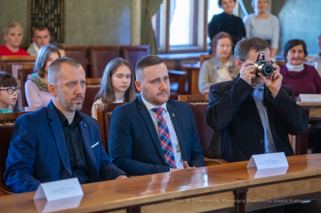 bs_191201_7932.jpg-Konkurs,Patroni ulic  Autor: B. Świerzowski