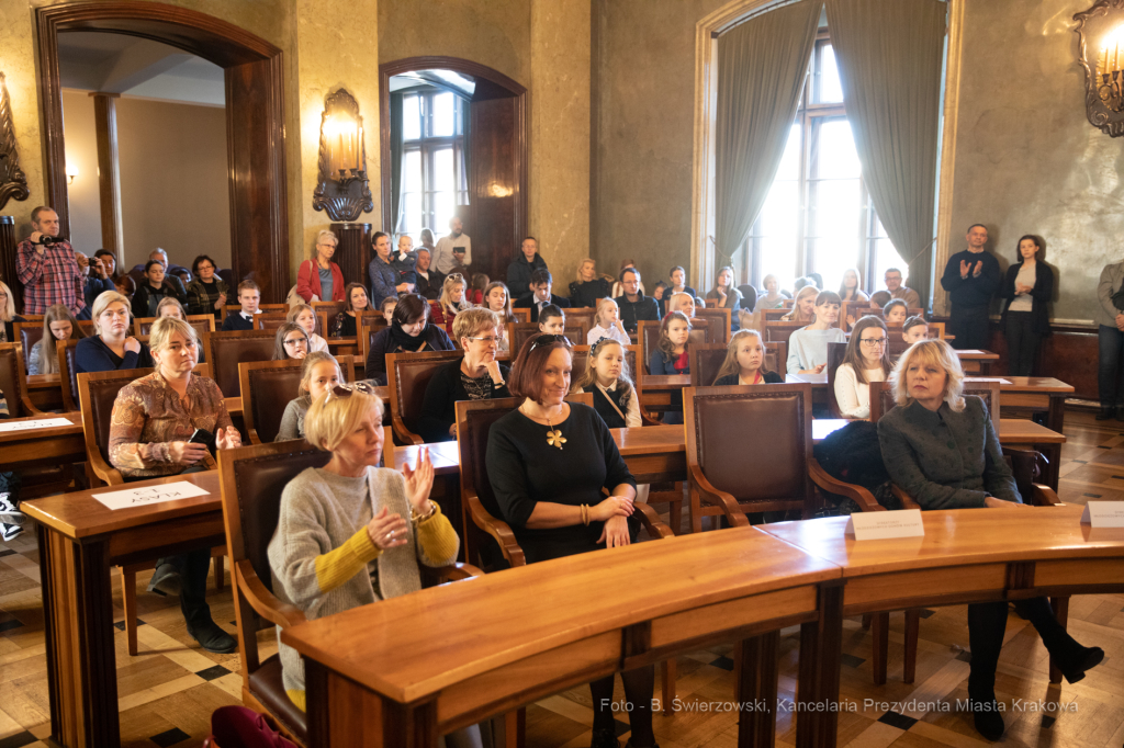 bs_191201_7977.jpg-Konkurs,Patroni ulic  Autor: B. Świerzowski