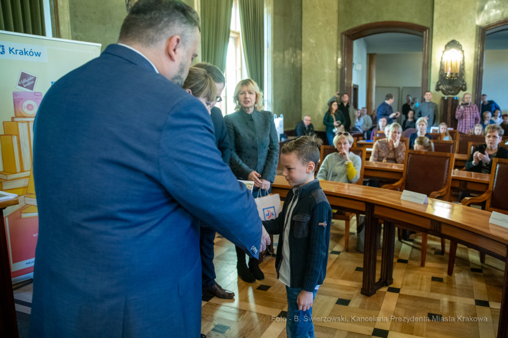 bs_191201_7992.jpg-Konkurs,Patroni ulic  Autor: B. Świerzowski