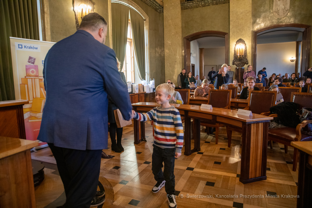 bs_191201_8012.jpg-Konkurs,Patroni ulic  Autor: B. Świerzowski