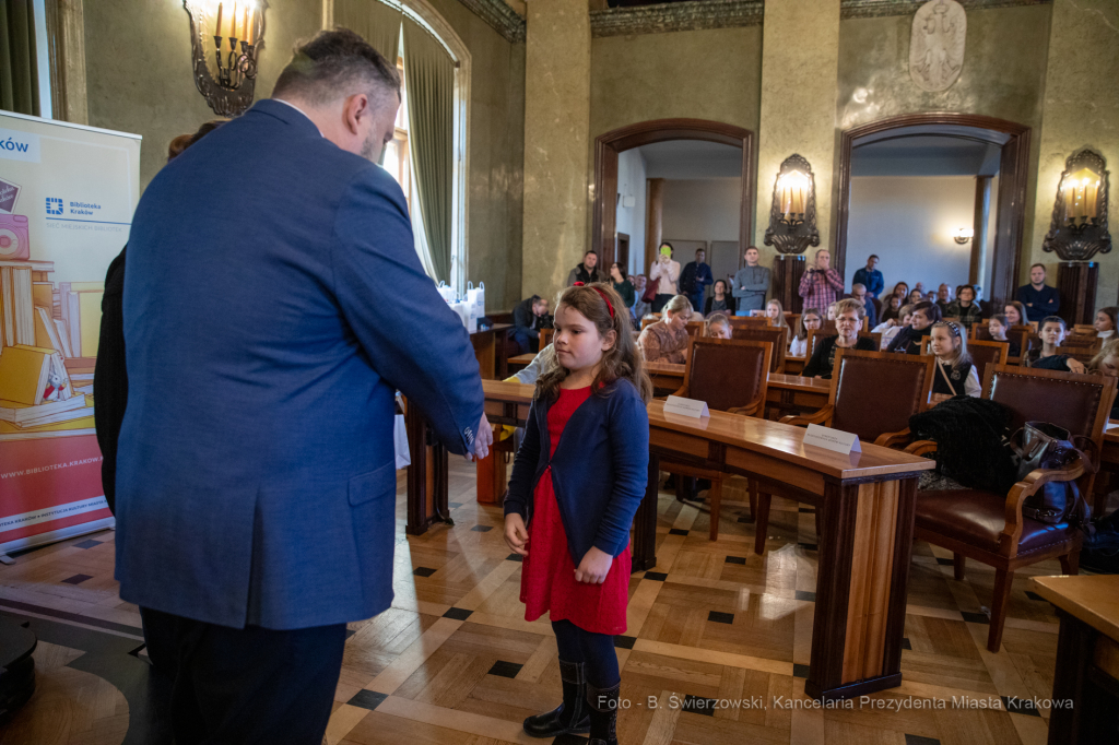 bs_191201_8016.jpg-Konkurs,Patroni ulic  Autor: B. Świerzowski