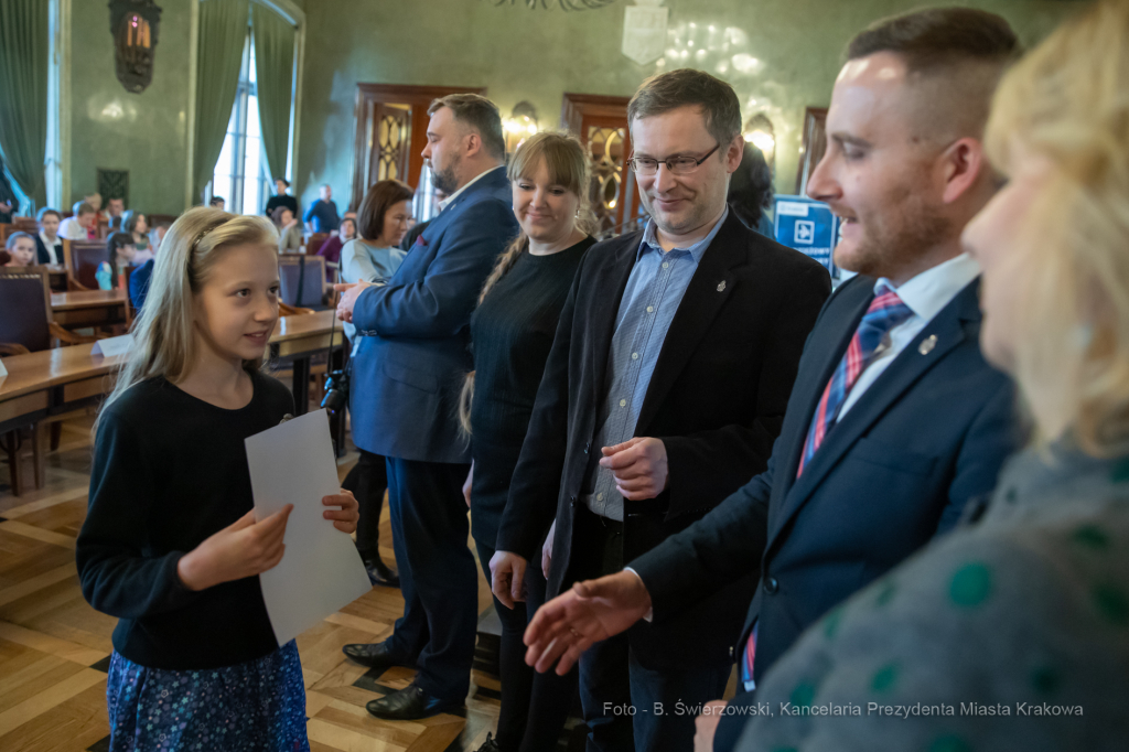 bs_191201_8057.jpg-Konkurs,Patroni ulic  Autor: B. Świerzowski