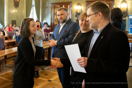 bs_191201_8169.jpg-Konkurs,Patroni ulic