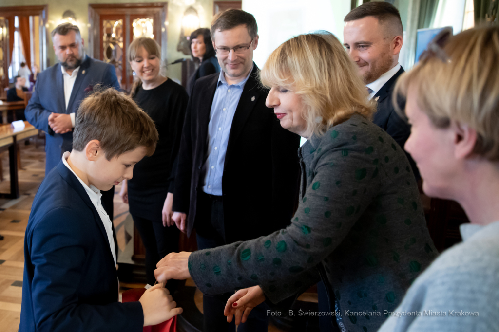 bs_191201_8202.jpg-Konkurs,Patroni ulic  Autor: B. Świerzowski