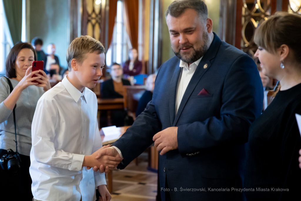 bs_191201_8206.jpg-Konkurs,Patroni ulic  Autor: B. Świerzowski