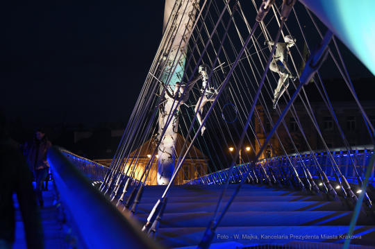 dsc_0544 kopia14.jpg-niebieska kładka