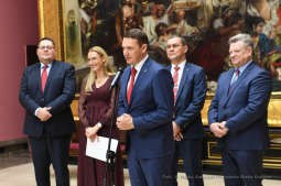 dsc_0615 kopia10.jpg-Podzielmy się ciepłem