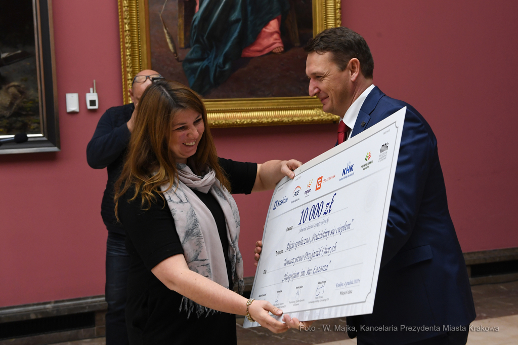 dsc_0686 kopia32.jpg-Podzielmy się ciepłem  Autor: W. Majka