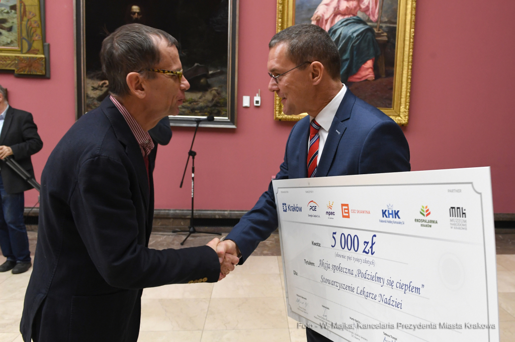 dsc_0703 kopia38.jpg-Podzielmy się ciepłem  Autor: W. Majka