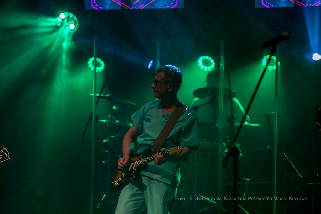 bs-grudnia 07, 2019-img_0406.jpg-Koncert,Groteska,Majchrowski,Piotr Chłosta  Autor: B. Świerzowski