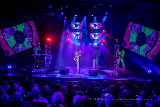 bs-grudnia 07, 2019-img_0454.jpg-Koncert,Groteska,Majchrowski,Piotr Chłosta