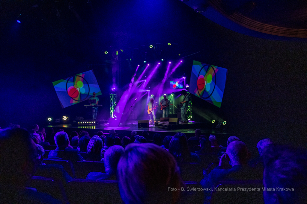 bs-grudnia 07, 2019-img_0528.jpg-Koncert,Groteska,Majchrowski,Piotr Chłosta  Autor: B. Świerzowski