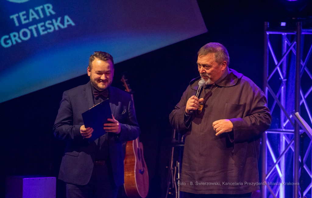 bs-grudnia 07, 2019-img_9881.jpg-Koncert,Groteska,Majchrowski,Piotr Chłosta  Autor: B. Świerzowski