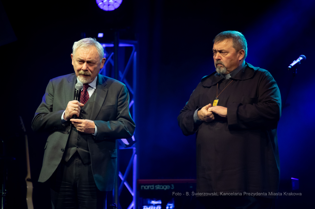 bs-grudnia 07, 2019-img_9912.jpg-Koncert,Groteska,Majchrowski,Piotr Chłosta  Autor: B. Świerzowski