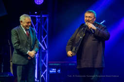 bs-grudnia 07, 2019-img_9949.jpg-Koncert,Groteska,Majchrowski,Piotr Chłosta