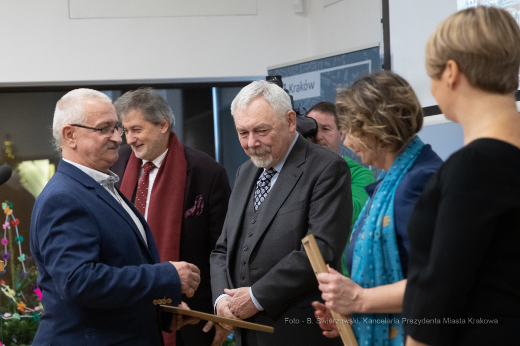 bs-grudnia 08, 2019-img_1028.jpg-Szopki,Konkurs  Autor: B. Świerzowski