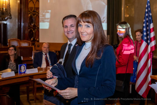 bs_191206_9670.jpg-Hoover,Gala,Korfel