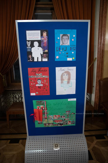 bs_191206_9821.jpg-Hoover,Gala,Korfel