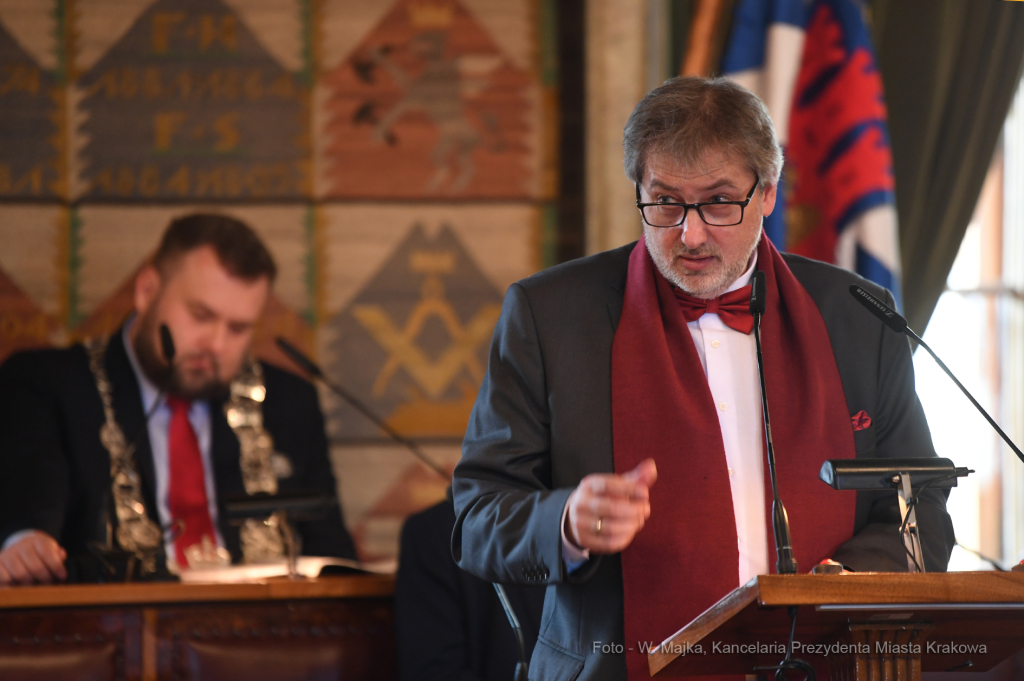 dsc_0079 kopia15.jpg-cracoviae merenti  Autor: W. Majka