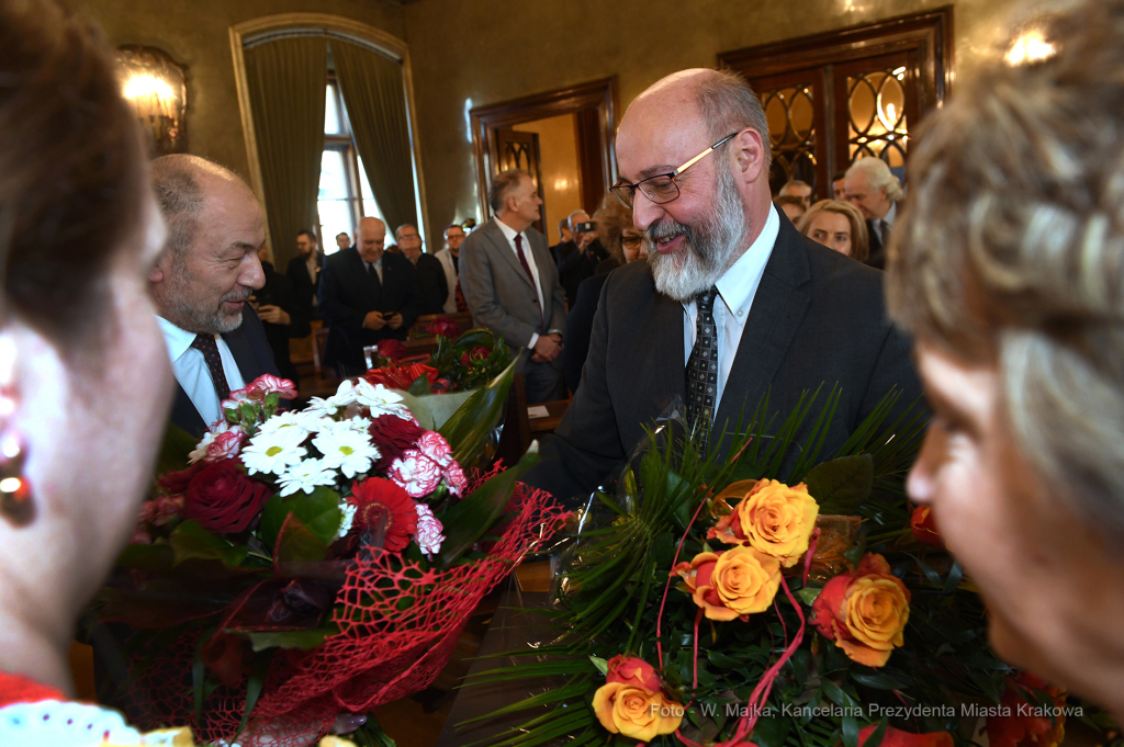 dsc_0122 kopia24.jpg-cracoviae merenti  Autor: W. Majka